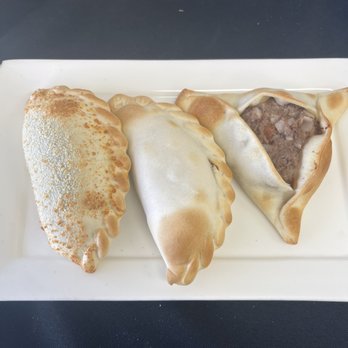 Che Cafe Empanadas Argentinas - Yum - Empanadas Near Me - Tucson, Arizona