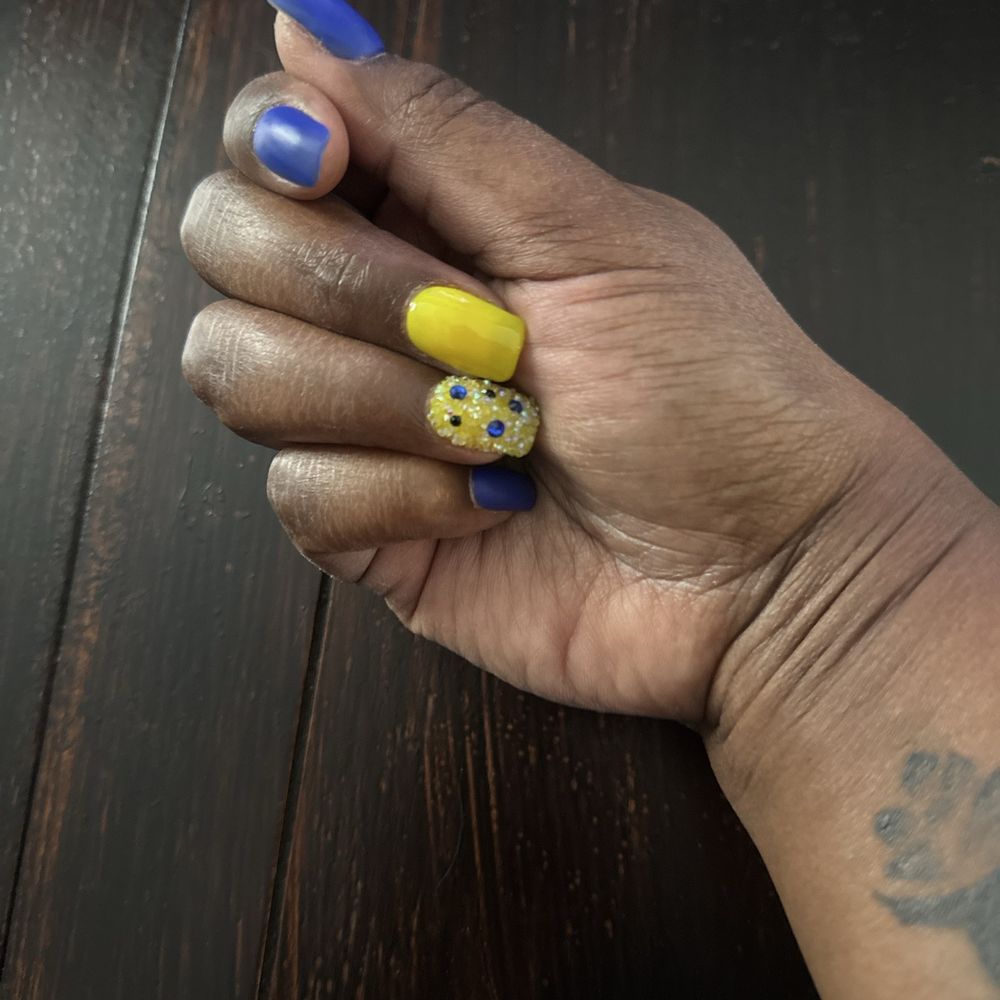 Blossom Nail Spa - University of Michigan Colors for my daughter who graduated with her PhD - Nail Salons Near Me - Riverview, Florida Blossom Nail Spa - University of Michigan Colors for my daughter who graduated with her PhD - Nail Salons Near Me - Riverview, Florida