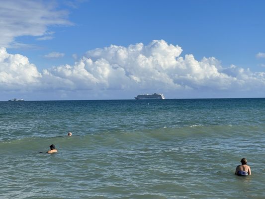 National Hotel by null National Hotel by null