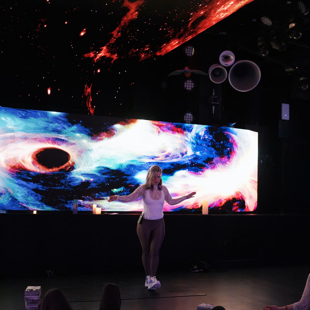 Zenses Immersive - Immersive yoga room - Yoga Near Me - San Francisco, California Zenses Immersive - Immersive yoga room - Yoga Near Me - San Francisco, California