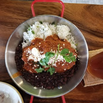 Margaritas - Chile relleno - Mexican Near Me - Honolulu, Hawaii