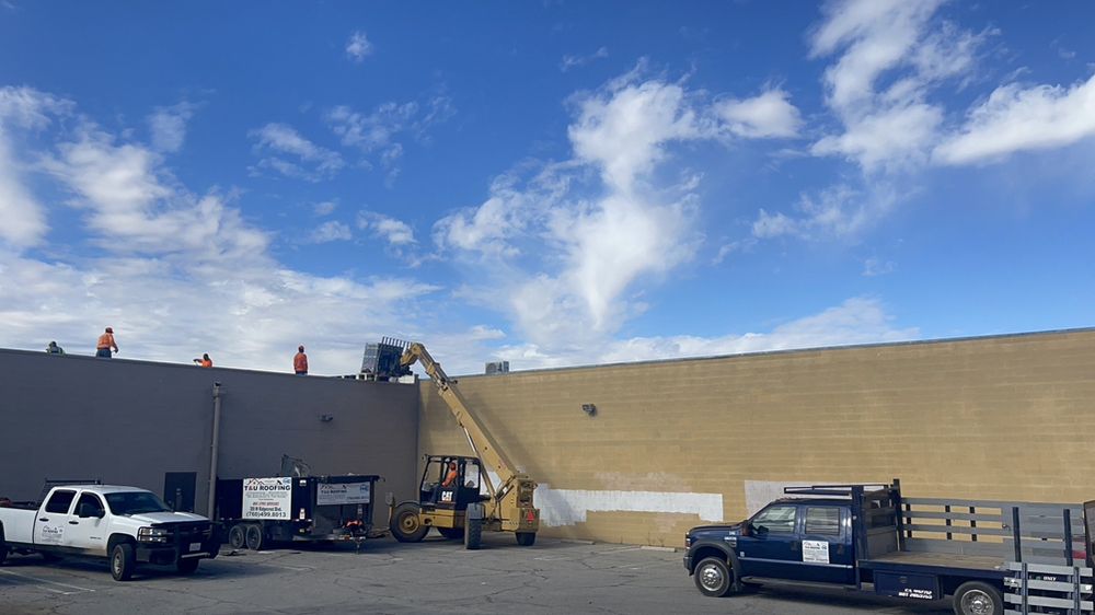 Slide of T & U Roofing