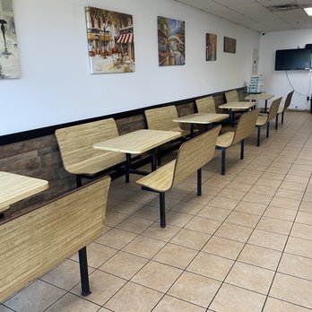 TC Lando's Sub & Pizzeria - Seating Area - Pizza Near Me - Clinton, Massachusetts TC Lando's Sub & Pizzeria - Seating Area - Pizza Near Me - Clinton, Massachusetts