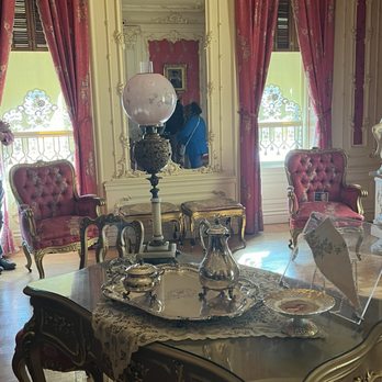 The Captain Frederick Pabst Mansion - Museums Near Me - Milwaukee, Wisconsin