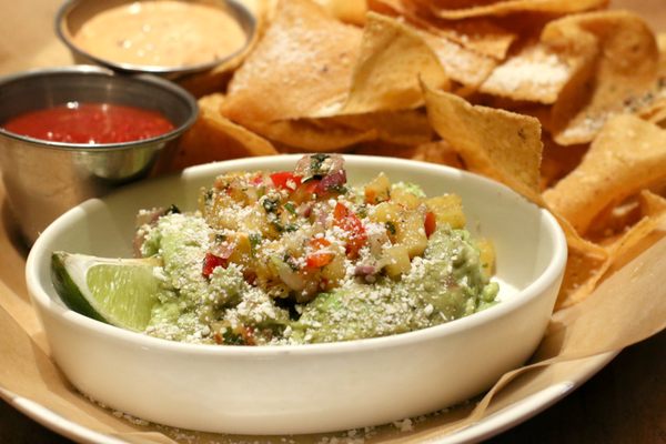 Houlihan's by null