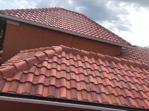 Slide of Hernandez Roofing