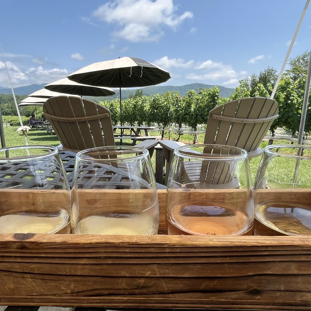 Stinson Vineyards - Wineries Near Me - Crozet, Virginia Stinson Vineyards - Wineries Near Me - Crozet, Virginia