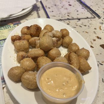 Mellow Mushroom Virginia Beach - Pizza Near Me - Virginia Beach, Virginia Mellow Mushroom Virginia Beach - Pizza Near Me - Virginia Beach, Virginia