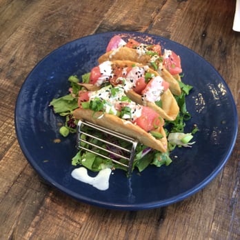 FISH DISTRICT - Ahi poke crunchy shell. Love this! - Seafood Near Me - San Diego, California