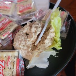Goose's Sports Bar - Fish spread