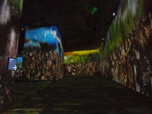 Carrières des Lumières by null