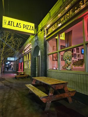 Atlas Pizza by null