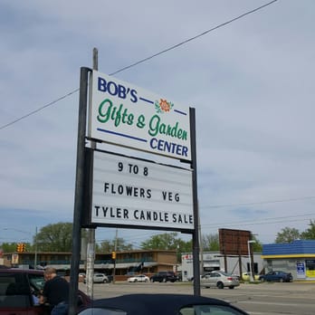 Bob's Fruit Market - (",) - Fruits & Veggies Near Me - Southgate, Michigan