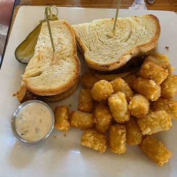 Wilma & Frieda's - Short rib melt and tater tots with ranch dressing - Comfort Food Near Me - Palm Springs, California
