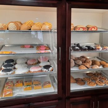 Panaderia La Chonita - Various Mexican breads and bakery goods - Bakeries Near Me - Porterville, California Panaderia La Chonita - Various Mexican breads and bakery goods - Bakeries Near Me - Porterville, California