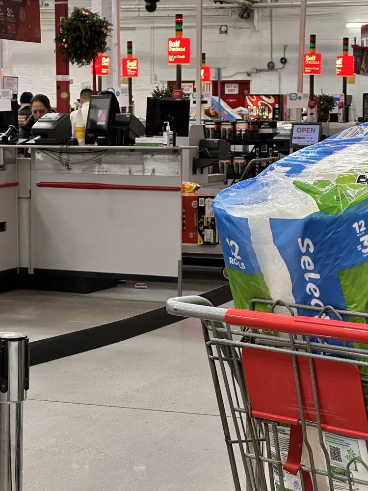 BJ’S WHOLESALE CLUB Updated October 2024 41 Photos & 29 Reviews