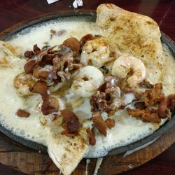 Public House - Pollo El Pueblito... Tasty... Chicken, shrimp, bacon and cheese sauce