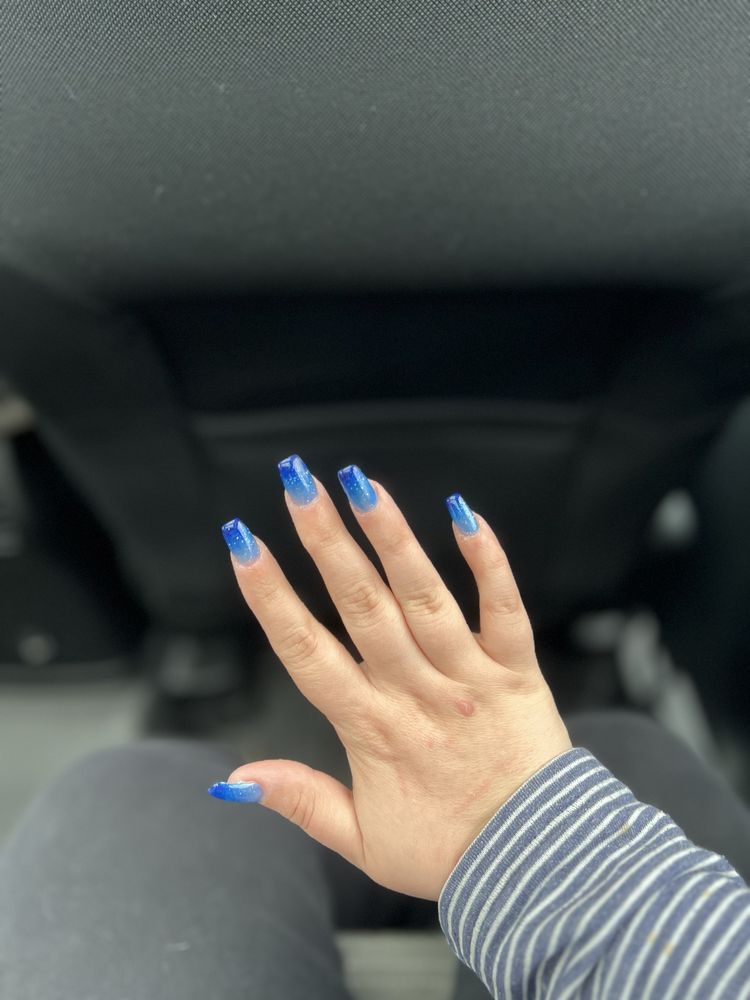 REGAL NAILS, SALON & SPA Updated September 2024 17 Photos & 14