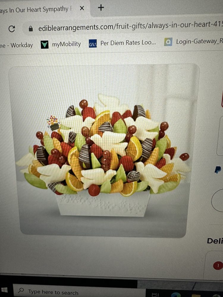 EDIBLE ARRANGEMENTS Updated September 2024 18 Photos & 13 Reviews