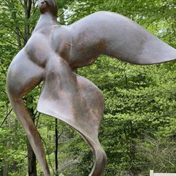 William & Mary Memorial Garden - The Dove