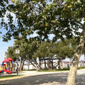 Eucalyptus Park - Parks Near Me - Hawthorne, California Eucalyptus Park - Parks Near Me - Hawthorne, California