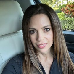 Blow And Go Salon - Stick Straight Hair