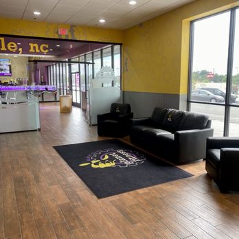 Planet Fitness - Black card membership area - Gyms Near Me - Thomasville, North Carolina Planet Fitness - Black card membership area - Gyms Near Me - Thomasville, North Carolina