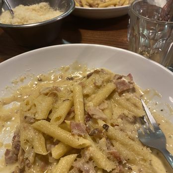 Sapori - Carbonara - Cafes Near Me - London, XGL Sapori - Carbonara - Cafes Near Me - London, XGL