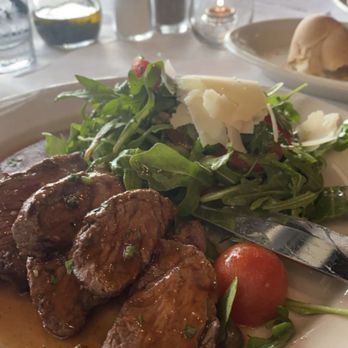Francesca's On Chestnut - Wagyu - Italian Near Me - Chicago, Illinois