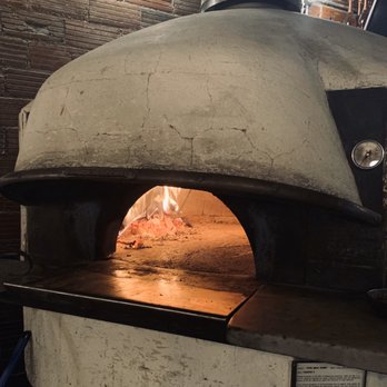Il Lazzarone - Woodfire oven - Pizza Near Me - Saint Joseph, Missouri