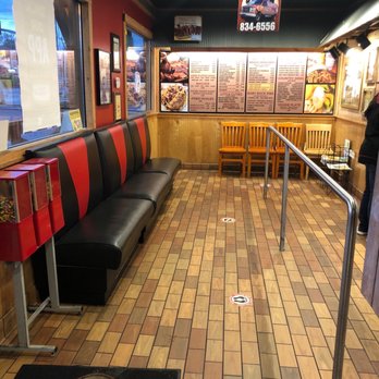 Bar-B-Cutie - The line - Barbeque Near Me - Nashville, Tennessee