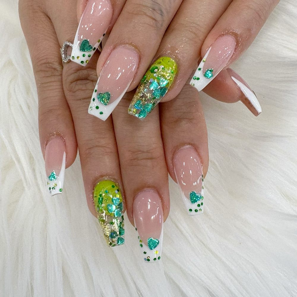 Finesse Nails - This was so fun for March St. Patrick time - Nail Salons Near Me - Tustin, California