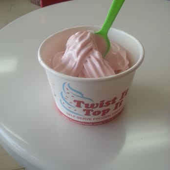 Twist It Top It - Ice Cream & Frozen Yogurt Near Me - Howard Beach, New York