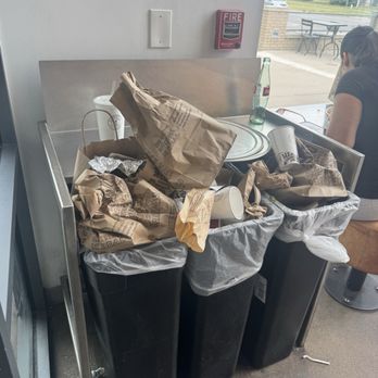 Chipotle Mexican Grill - Trash overflowing... the entire restaurant is filthy. - Mexican Near Me - Grandville, Michigan