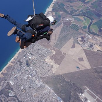 Skydive Monterey Bay - Skydiving Near Me - Marina, California