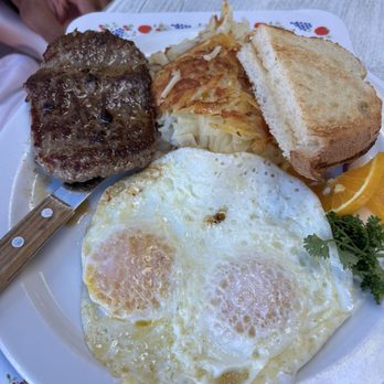 Paula's Pancake House - Breakfast & Brunch Near Me - Solvang, California Paula's Pancake House - Breakfast & Brunch Near Me - Solvang, California
