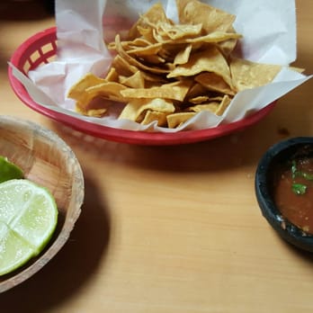 Mariscos Los Ramos - They bring lemon with chips! Very good service! - Mexican Near Me - Ontario, California Mariscos Los Ramos - They bring lemon with chips! Very good service! - Mexican Near Me - Ontario, California
