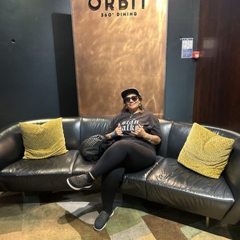 Orbit Revolving Restaurant - Cuz waiting for our table - Modern European Near Me - Auckland, AUK Orbit Revolving Restaurant - Cuz waiting for our table - Modern European Near Me - Auckland, AUK