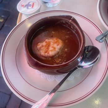 Le Diplomate - Onion Soup Gratine - Brasseries Near Me - Washington, DC, District of Columbia