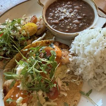 Martiniz Fresko Kitchen - Shrimp taco plate beans and rice are delicious - American Near Me - Norco, California