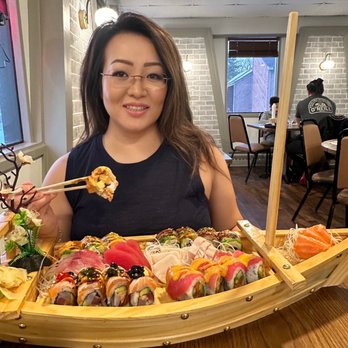 King's City Restaurant - Enjoy my boat of sushi + sashimi - Chinese Near Me - White Bear Lake, Minnesota