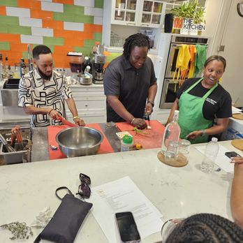 The Kitchen by Cooking with Que - Vegan Near Me - Detroit, Michigan The Kitchen by Cooking with Que - Vegan Near Me - Detroit, Michigan