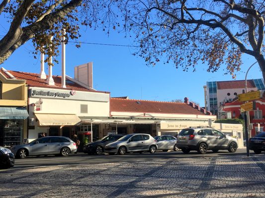 Jardim dos Frangos by null