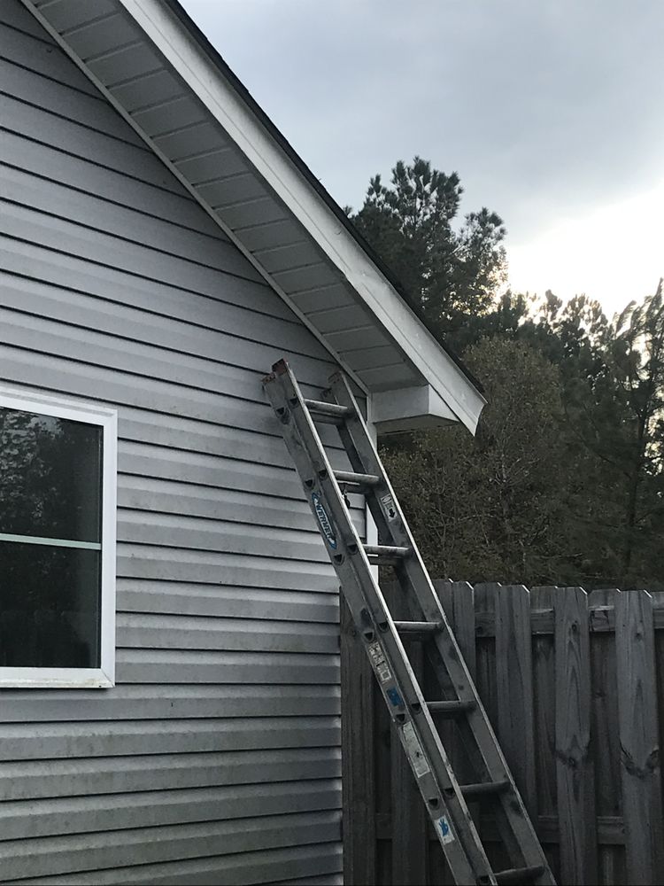 Slide of Odd Jobs Handyman and Roofing