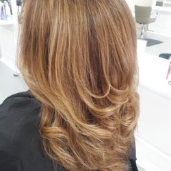 Killian 5 Salon