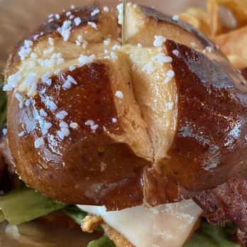 Cin Cin Burger BAR - Nicely salted pretzel bun - Burgers Near Me - Winston-Salem, North Carolina