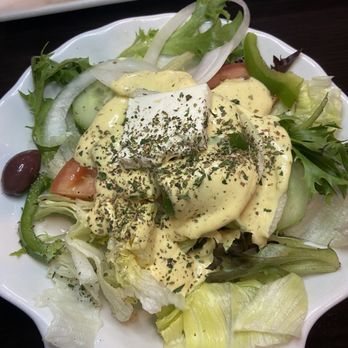 Grill Sélect - The best House salad - Persian/Iranian Near Me - Kirkland, Quebec Grill Sélect - The best House salad - Persian/Iranian Near Me - Kirkland, Quebec