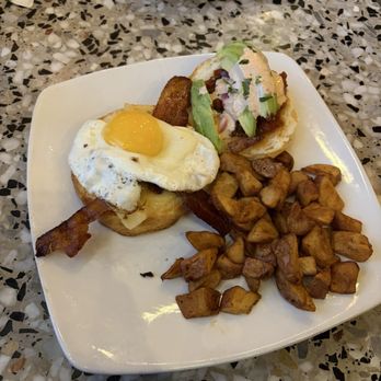 Milk & Honey - hot mess - Cafes Near Me - Chattanooga, Tennessee