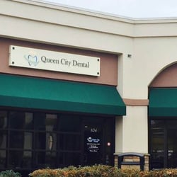 Stellar Dental - Front door sign for Queen City Dental