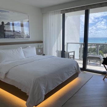 W South Beach - Bedroom - Hotels Near Me - Miami Beach, Florida W South Beach - Bedroom - Hotels Near Me - Miami Beach, Florida